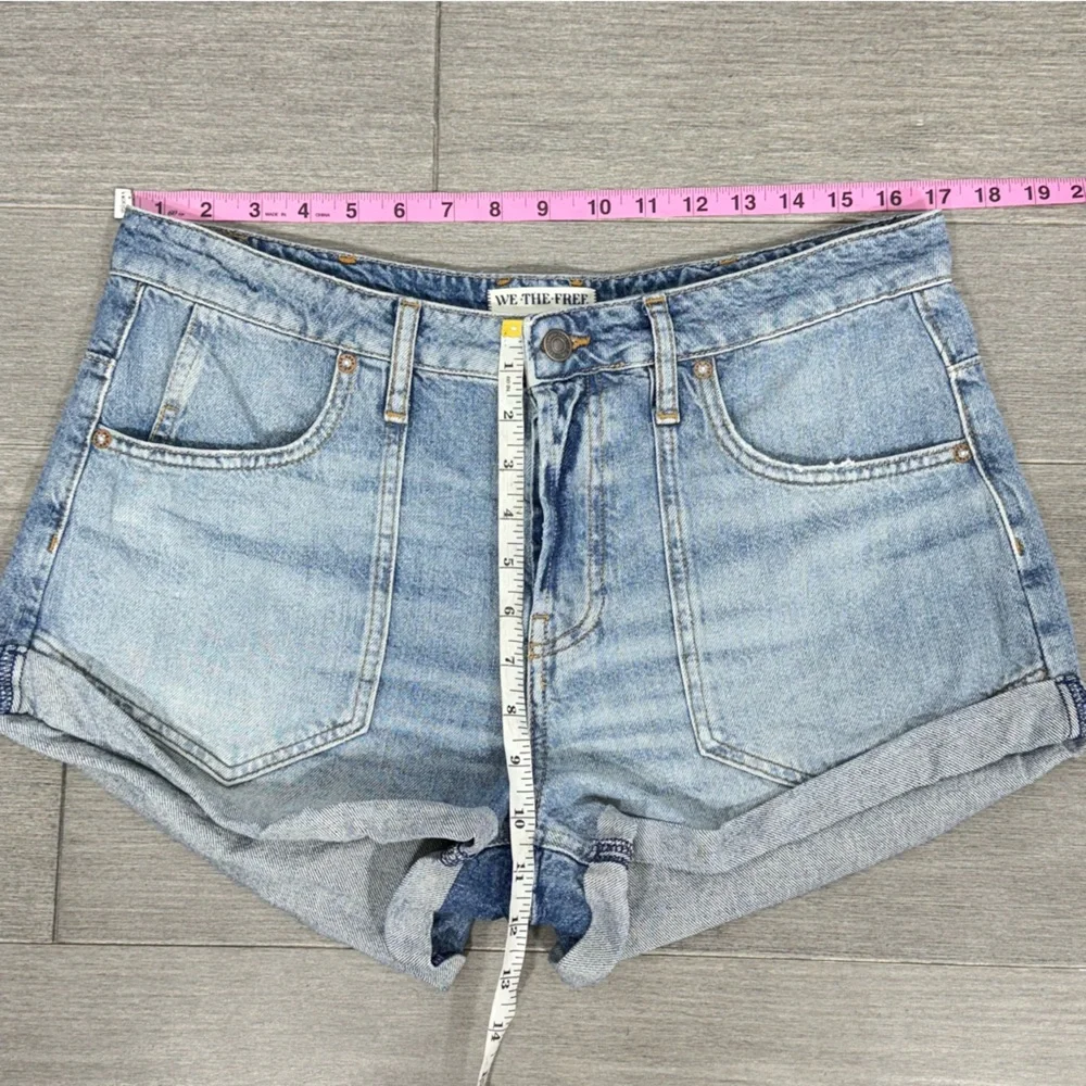 FREE PEOPLE We The Free Beginners Luck Slouch Denim Jean Short Felicity Wash 30